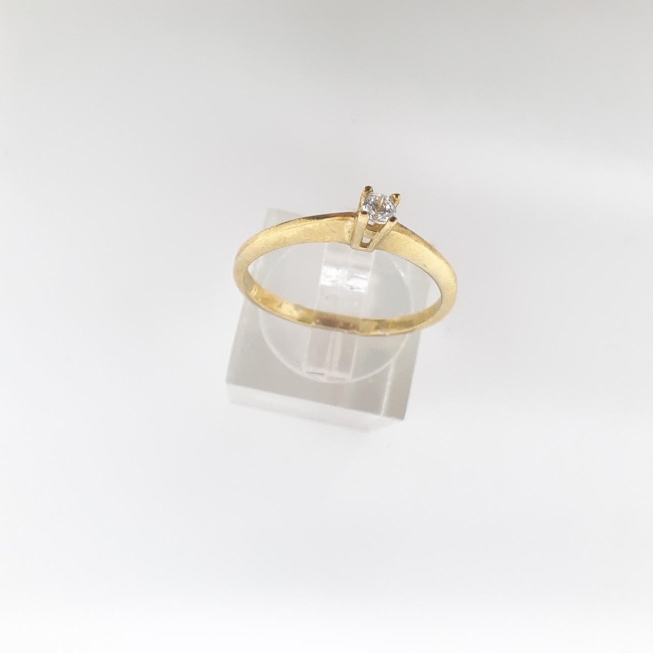 Δαχτυλίδι αρραβώνων χρυσό Κ9 ζιργκόν