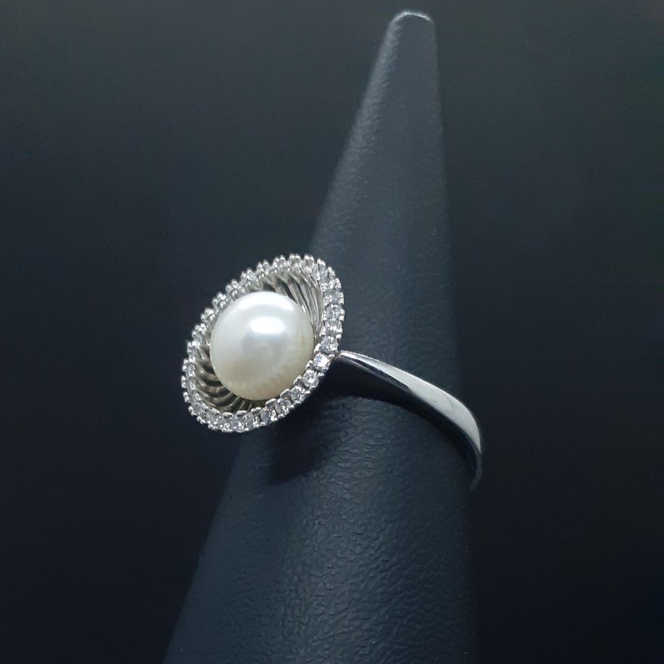 Λευκόχρυσο δαχτυλίδι μαργαριτάρι ζιργκόν