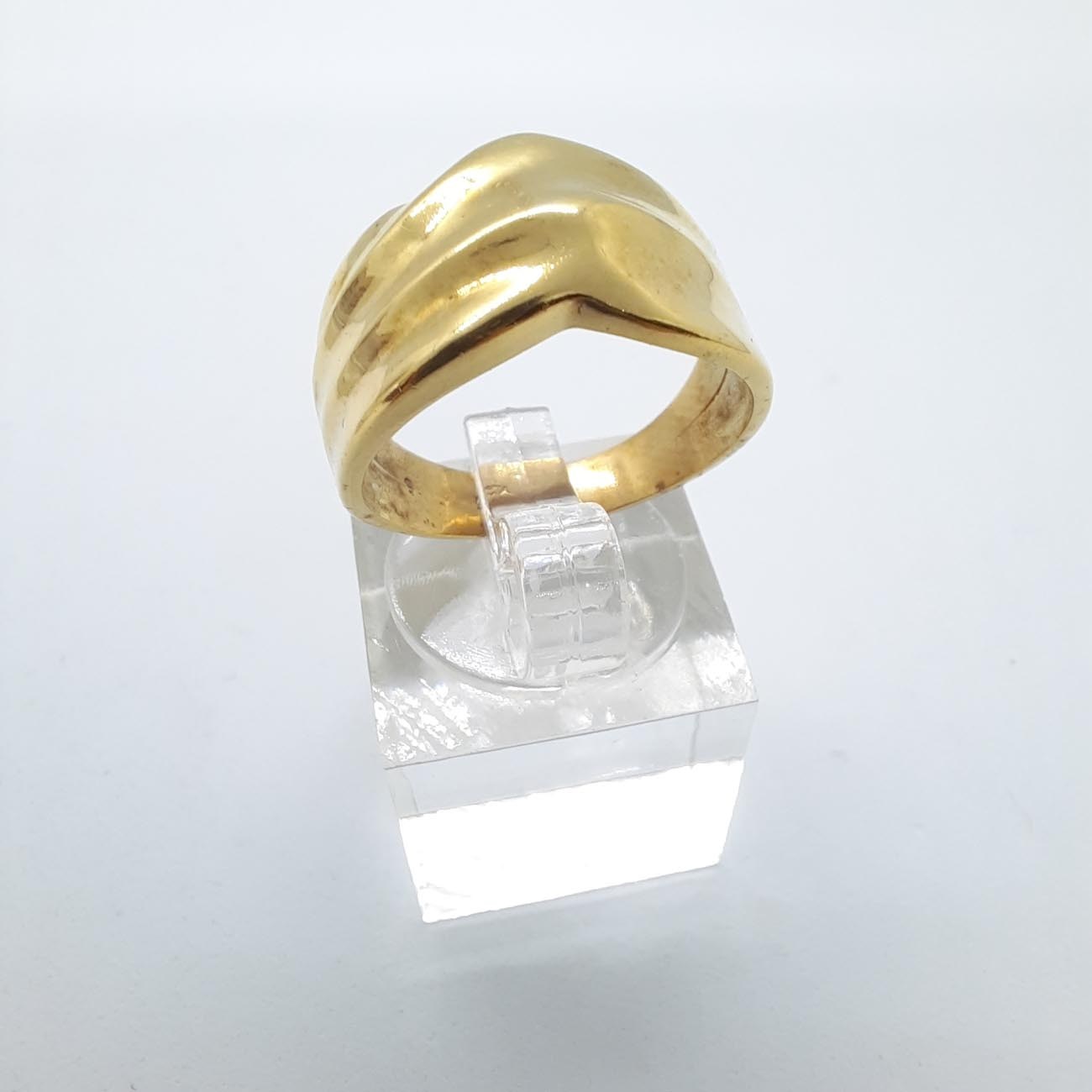 Χρυσό δαχτυλίδι Κ14 ανάγλυφο
