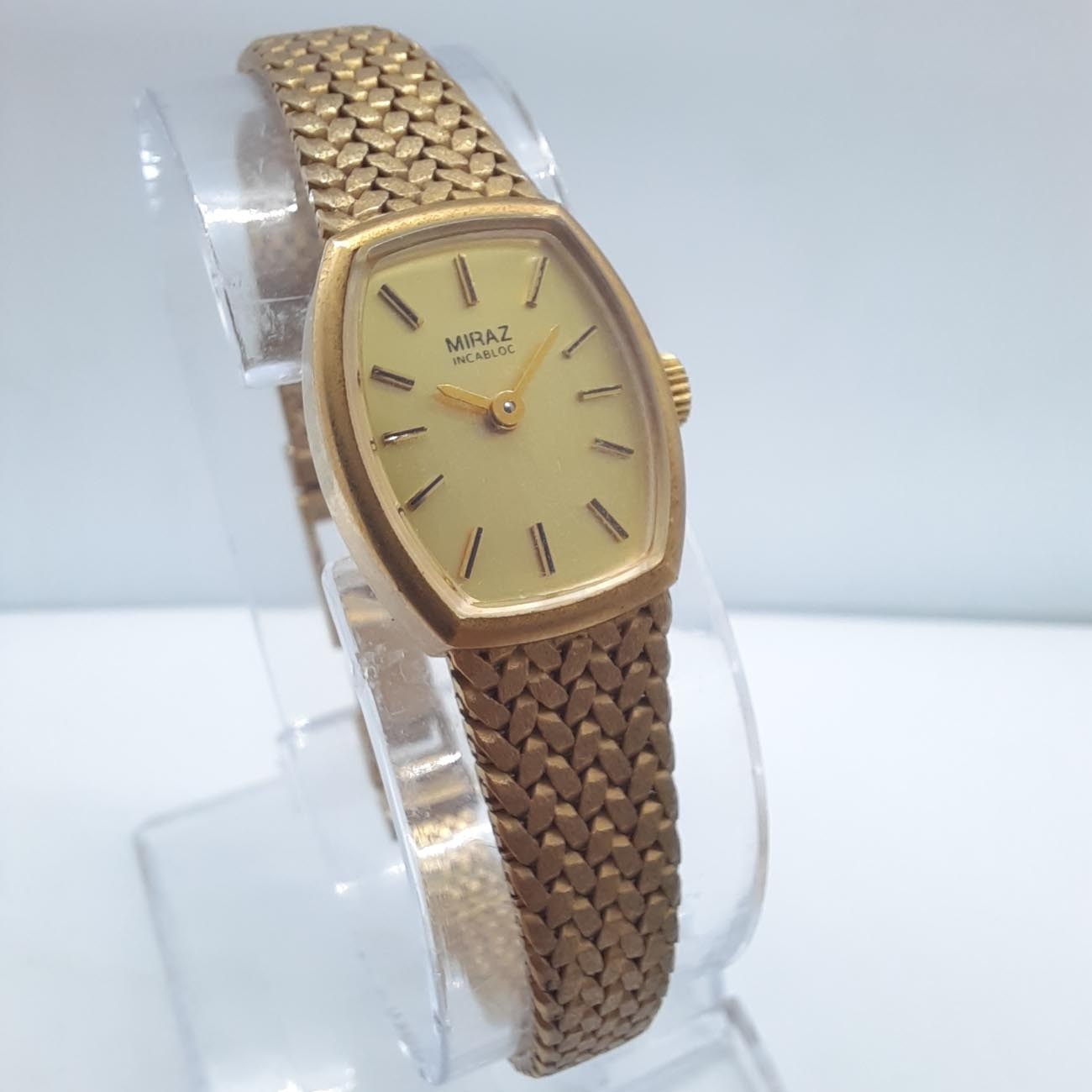 Vintage κουρδιστό ρολόι μπρασελέ