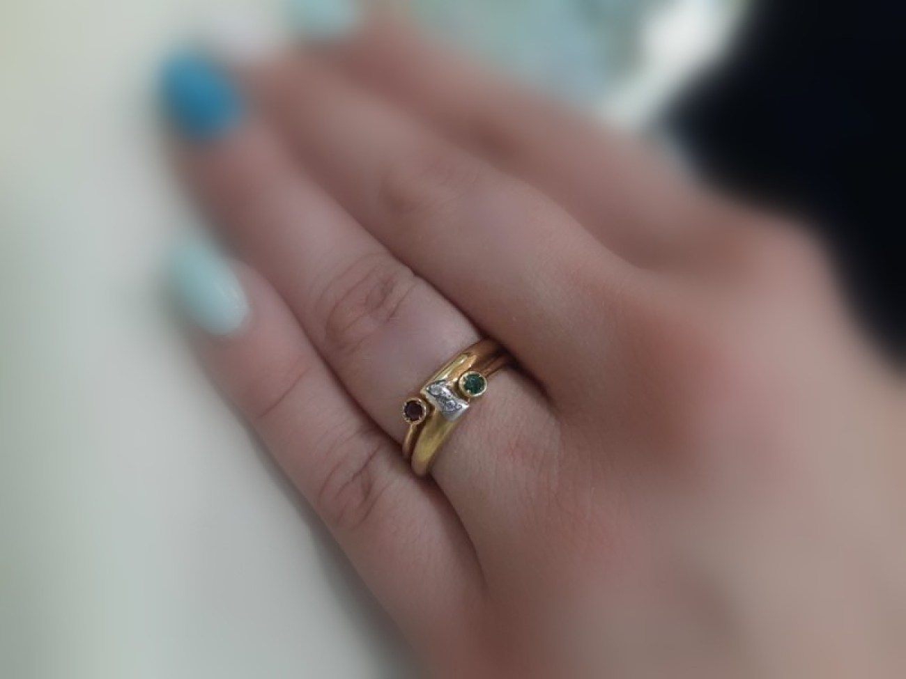 Χρυσό δαχτυλίδι Κ14 Βυζαντινό σμαράγδα-ρουμπίνι