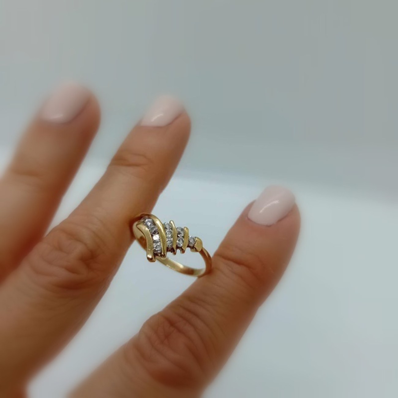 Χρυσό δαχτυλίδι K14 στυλ κορώνα