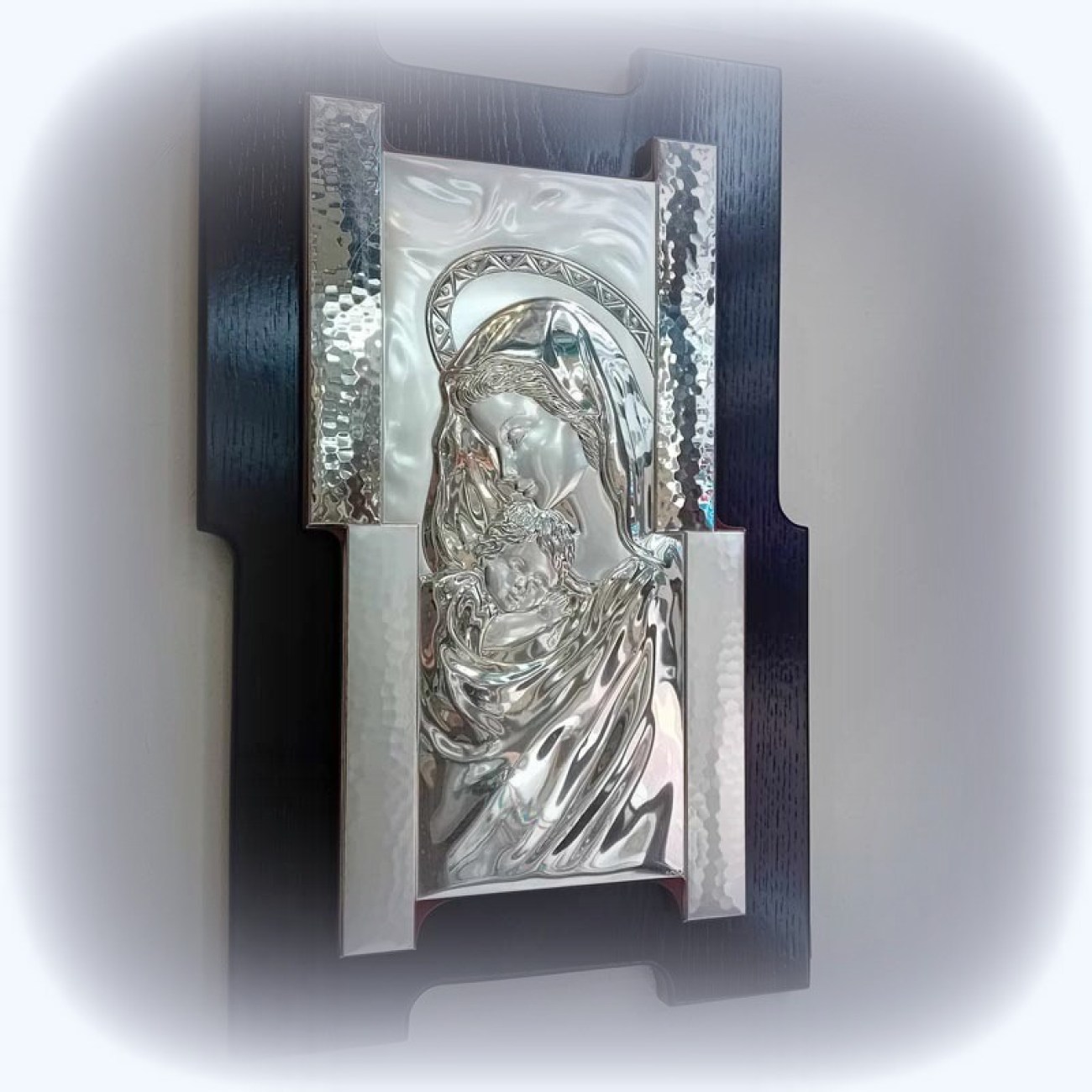 Μεγάλη εικόνα ΠΑΝΑΓΙΑΣ ΜΕ ΘΕΙΟ ΒΡΕΦΟΣ ασήμι 925 σε ξύλο
