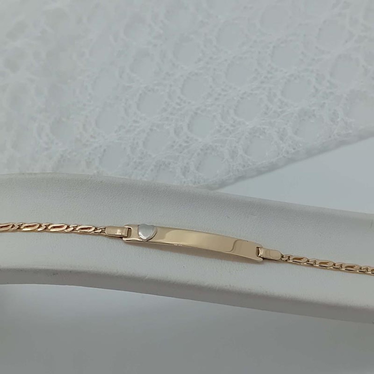 ea6425eb-8030-43cf-a411-60f783da44b3